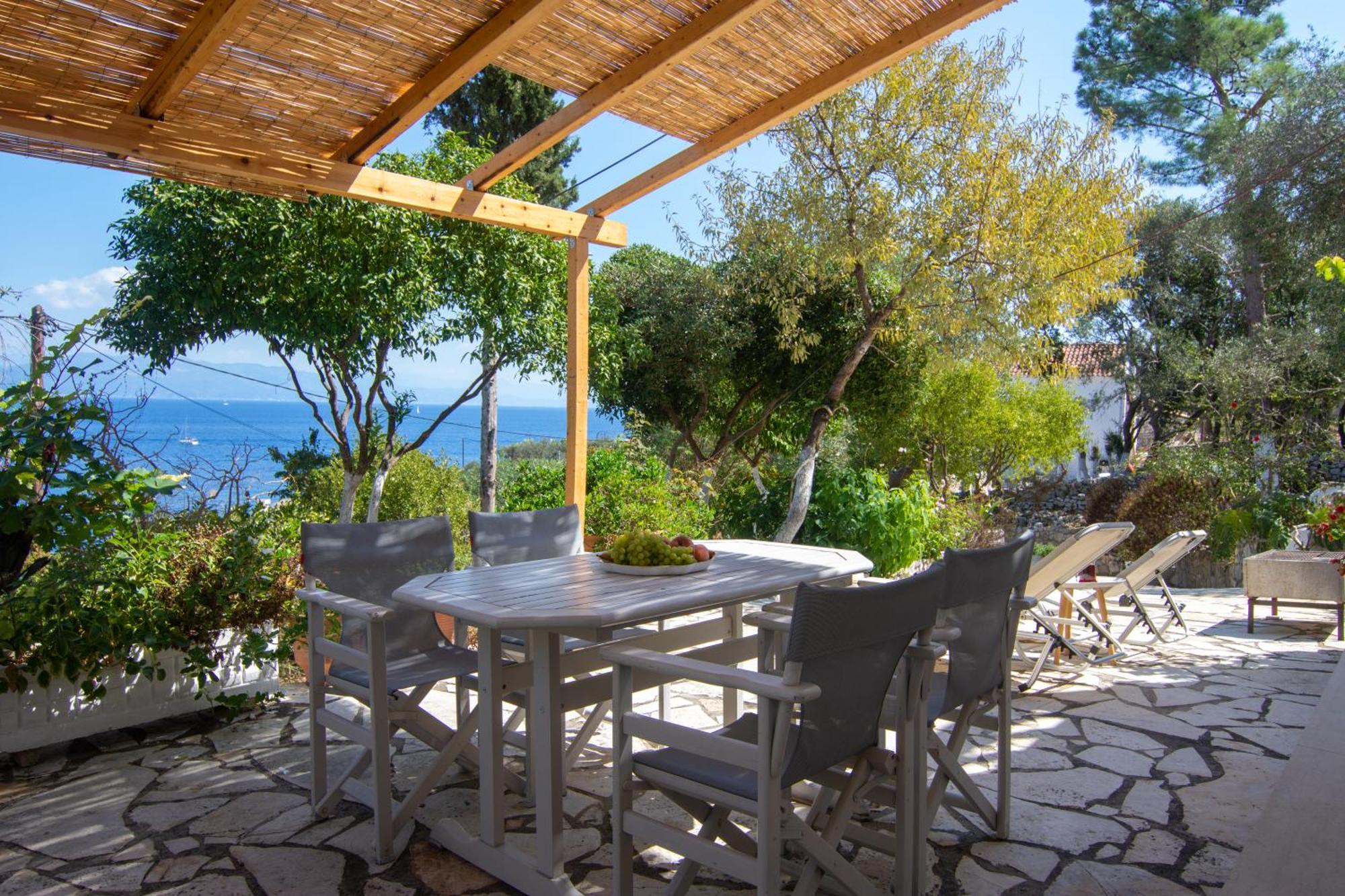 New! Paxoswhite Sea View Apartments & Studios! Gaios Exterior foto